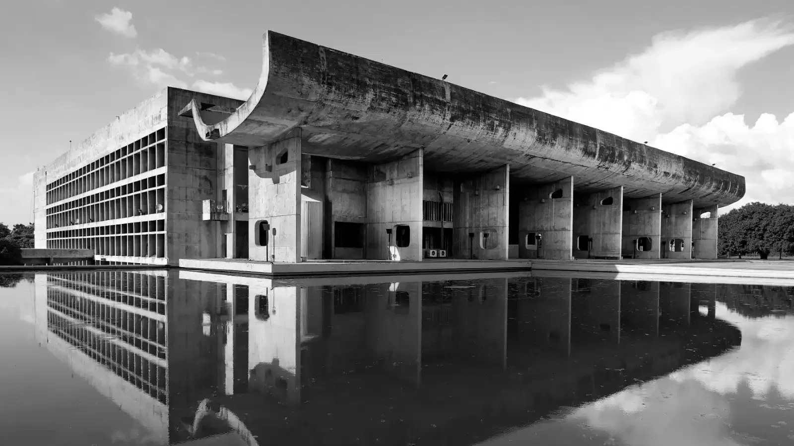 Chandigarh-and-Le-Corbusier-by-Remi-Papillault-03 - The Architects Diary