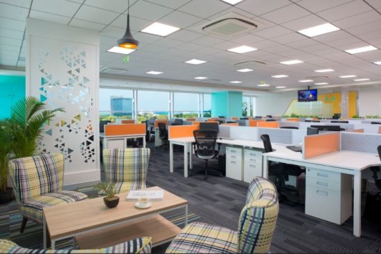 Small Modern Office Design of IIFL Offices – Pune | Zyeta Studios - The ...