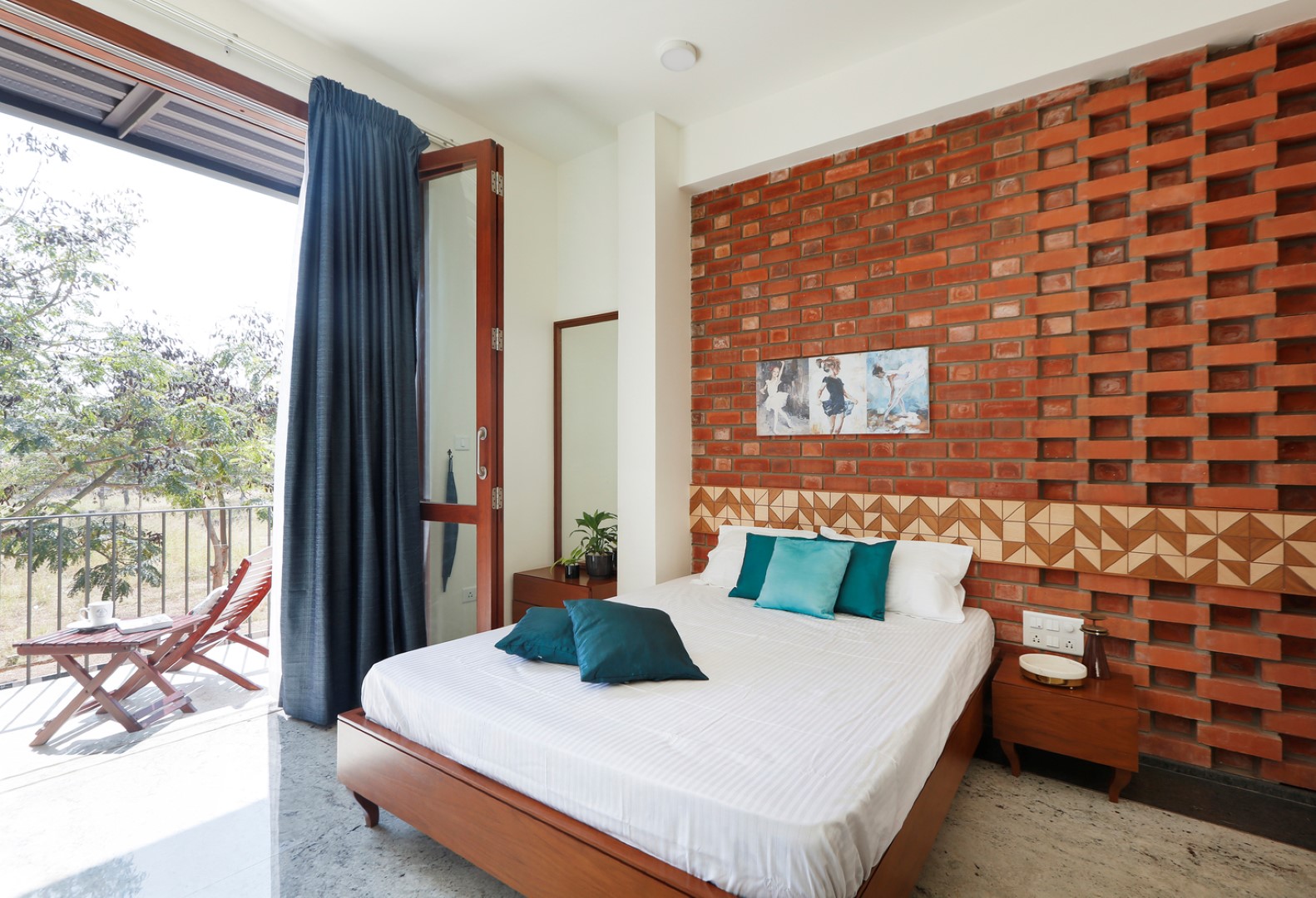 Brick House Draws Inspiration From Traditional Kerala