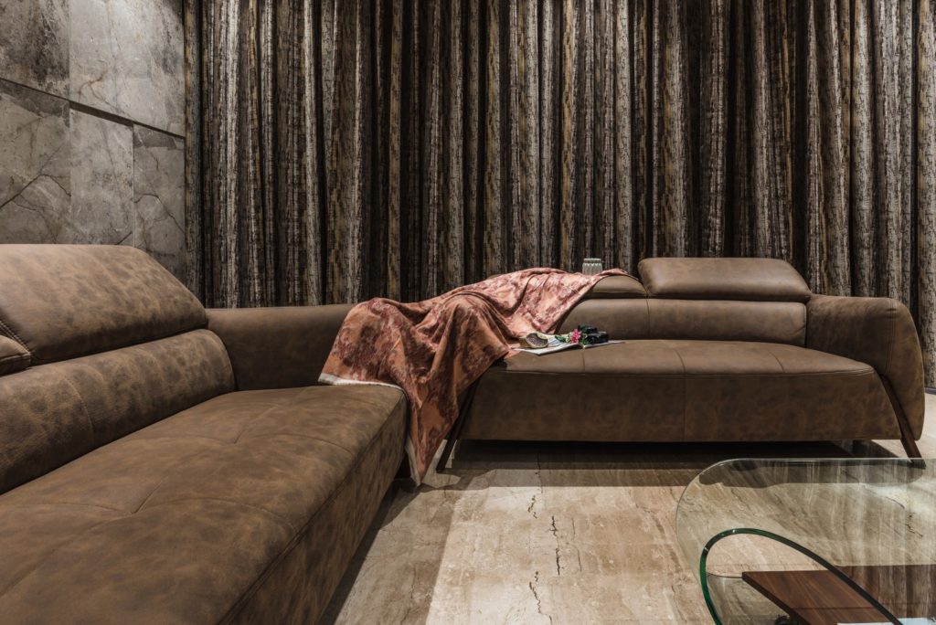View of A Stylish and Urban Apartment Designed by DESIGN SCOPE - The Architects ...