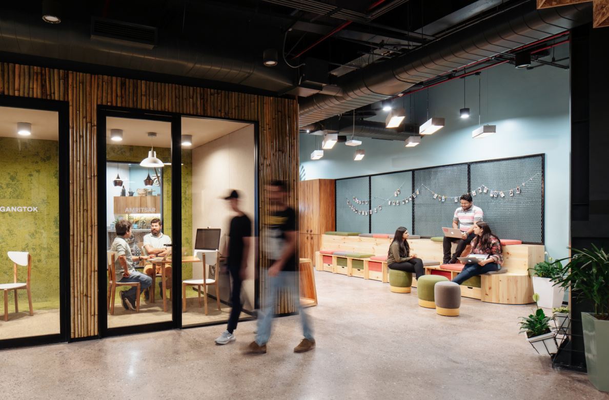  Airbnb  Offices Designed with Core Identity and Belong 