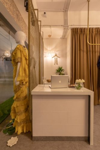 Boutique Design: Fusion of Indian Traditional Elements With ...