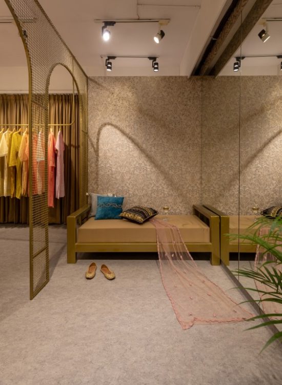 Boutique Design: Fusion of Indian Traditional Elements With ...