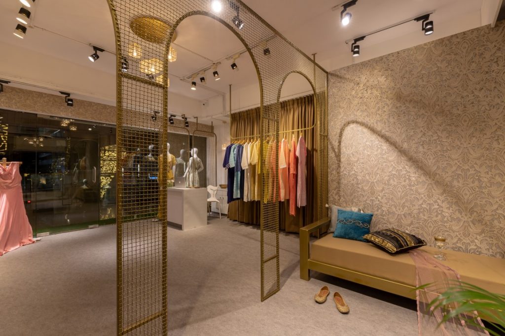 Boutique Design: Fusion of Indian Traditional Elements With ...