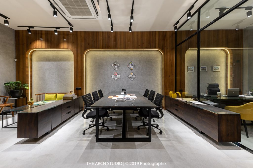 Office Design -An Amalgamation Of Raw And Modern | The Arch Studio ...