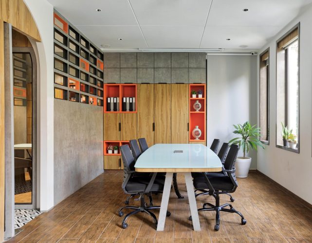 The Arched Office Design | Gaurav Kharkar & Associates - The Architects ...