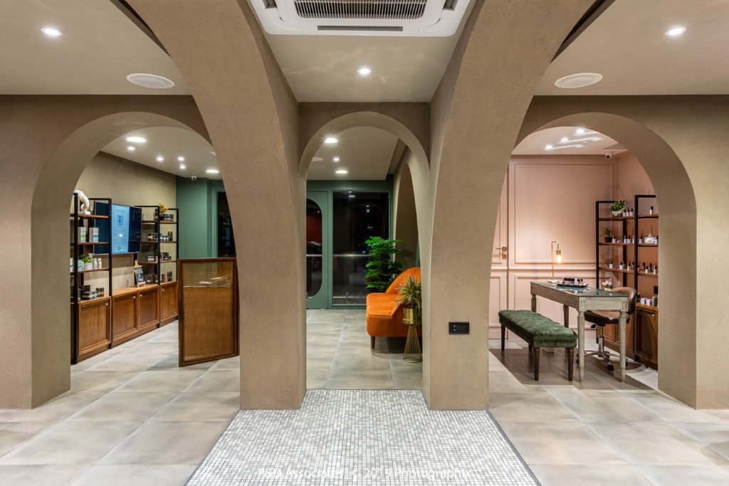 Corinthian Style Salon Interior Design | P&D Associates - The ...