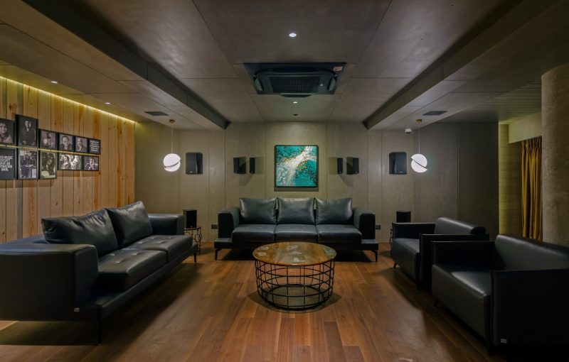 The Art Of Sound-Speaker Showroom | Sharan Architecture + Design - The ...