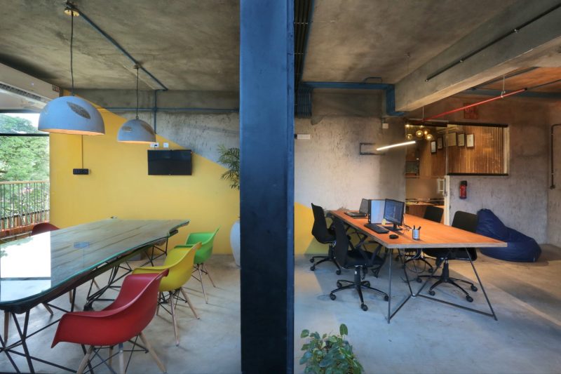 The Breathing Office workspace | Tropical Architecture Bureau - The ...