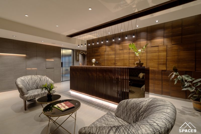 Office Interior With True Forms And Bold Designs | Space 9 Architects ...