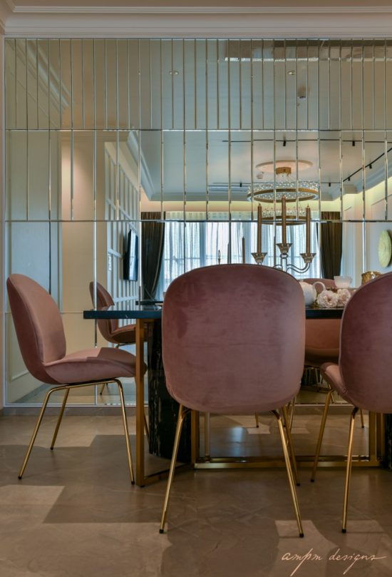 Apartment Interior Adding Classic Moldings To Modern Life | Ampm ...