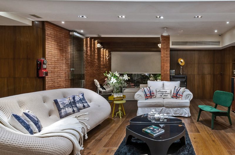 An Apartment Interior That Spotlessly Weaves In Natural Materials With ...