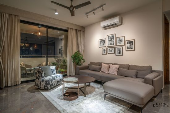 The Home For An Industrialist In Hyderabad | Dev & Kaushik Architects ...