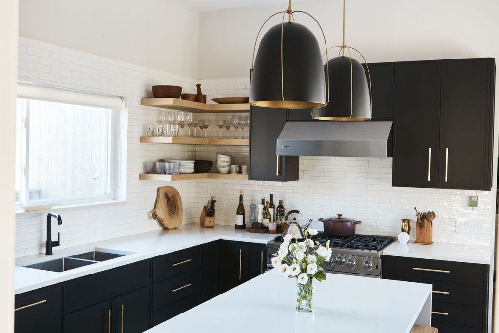 How Can Black Kitchen Cabinets Make A Small Kitchen Look Good The Architects Diary