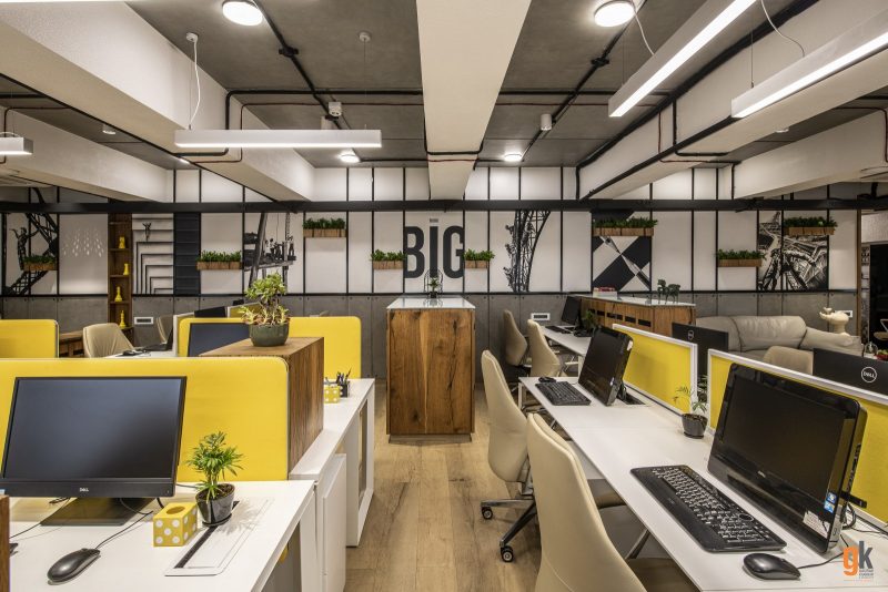 Contemporary, Clear-Lined, And Minimalistic Office Space | Gaurav ...