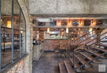 Unconventional Cafe Interior Adding Rustic Flavor To Space | Praveen ...