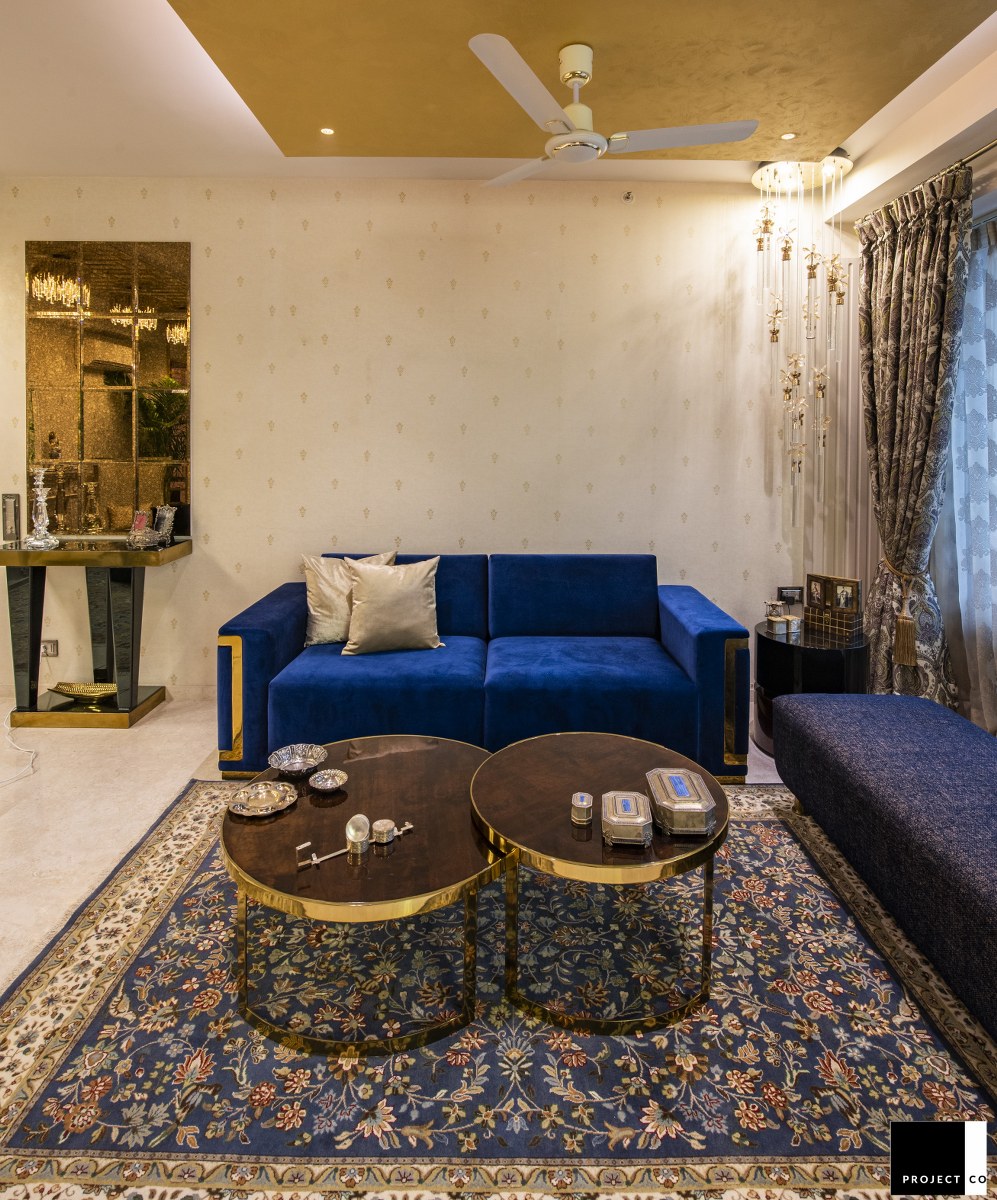 Apartment In Gurgaon Has Modern, Yet Distinctly Traditional Indian Home ...