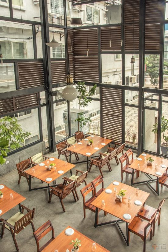 A Resto Bar Underlining The Inside-Outside Concept | ID+AS Architects ...