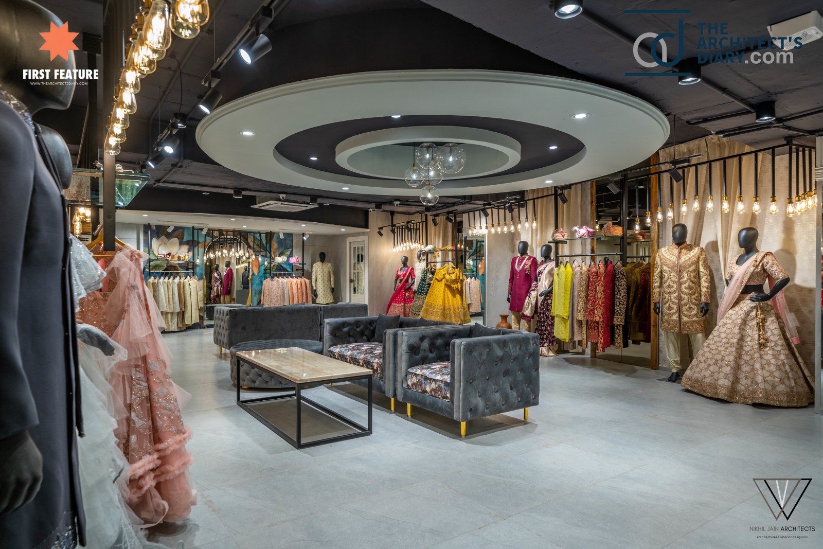 A Fashion Boutique Store Speaking Dynamism With Tinge Of Traditional ...