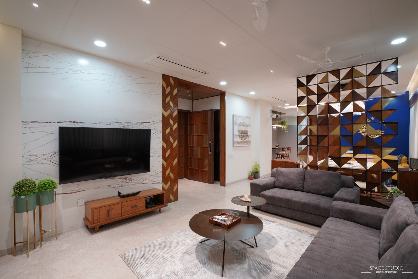 A Sophisticated And Urbane Apartment Interior In Ahmedabad | Space ...