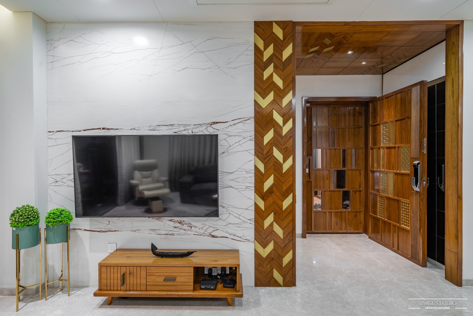 A Sophisticated And Urbane Apartment Interior In Ahmedabad | Space ...