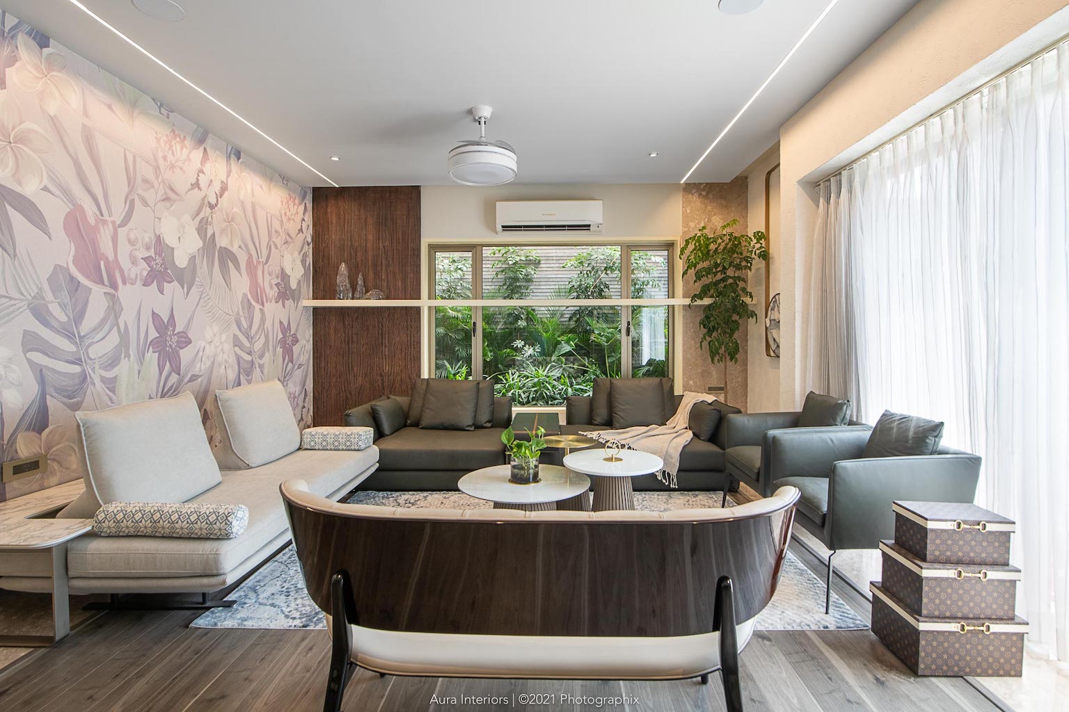 A Luxurious Villa with Brass-Gold Details and Timeless Monotones | AURA ...