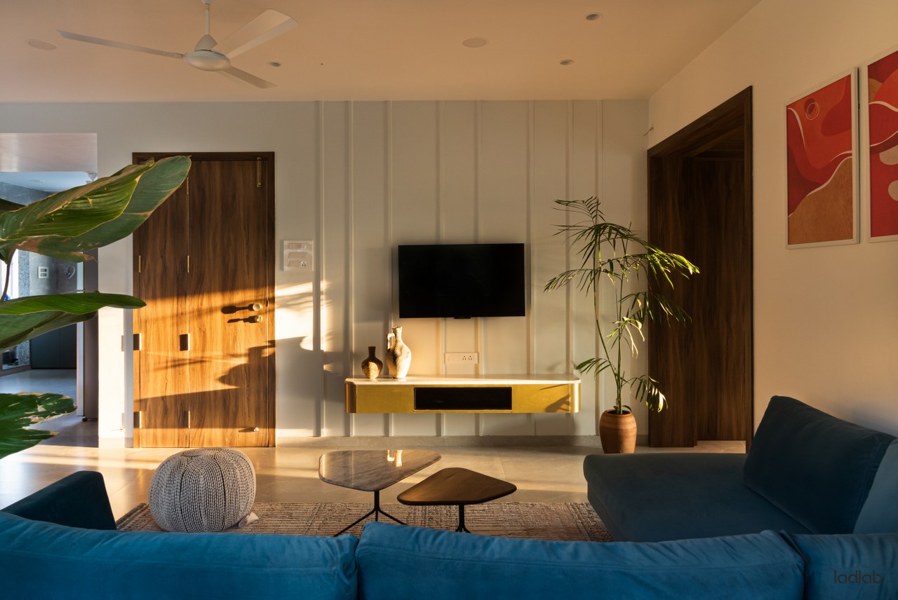 Apartment Interior with Interesting Spaces Considering the Human ...
