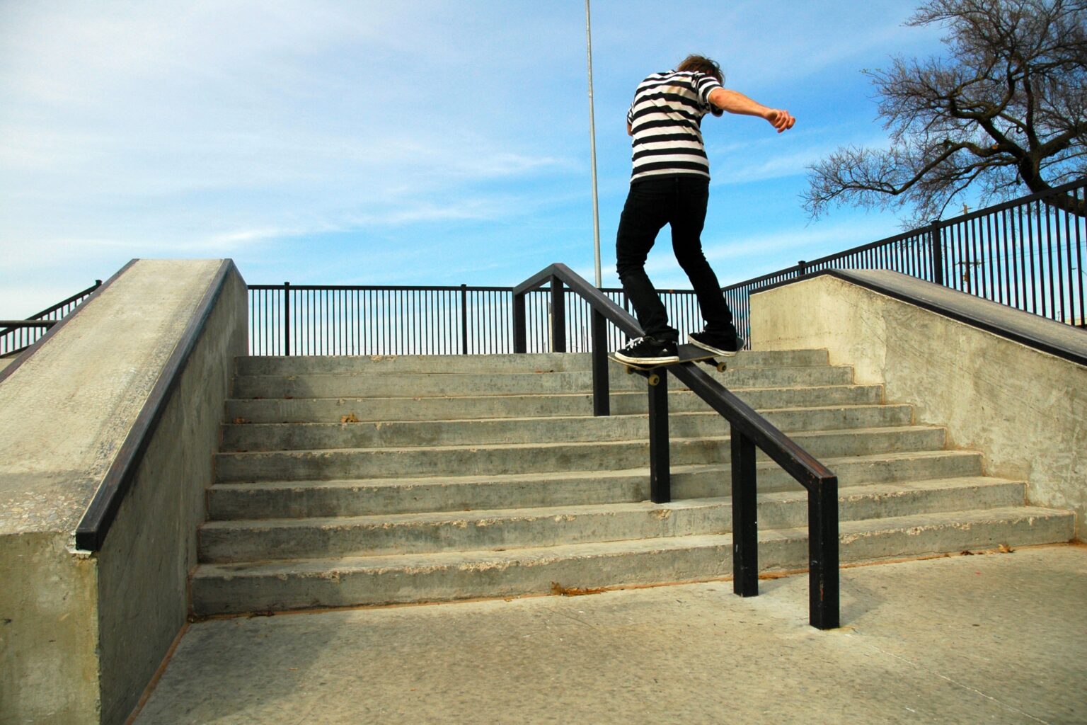 How to Repair Hardie Plank Siding? DIY Ways to Deal with Siding Damage