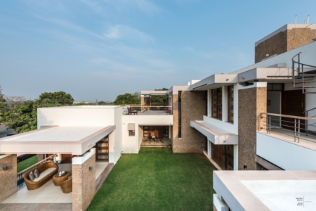 Unifying Modern Practicality with Indian Architecture | Rajnikant ...