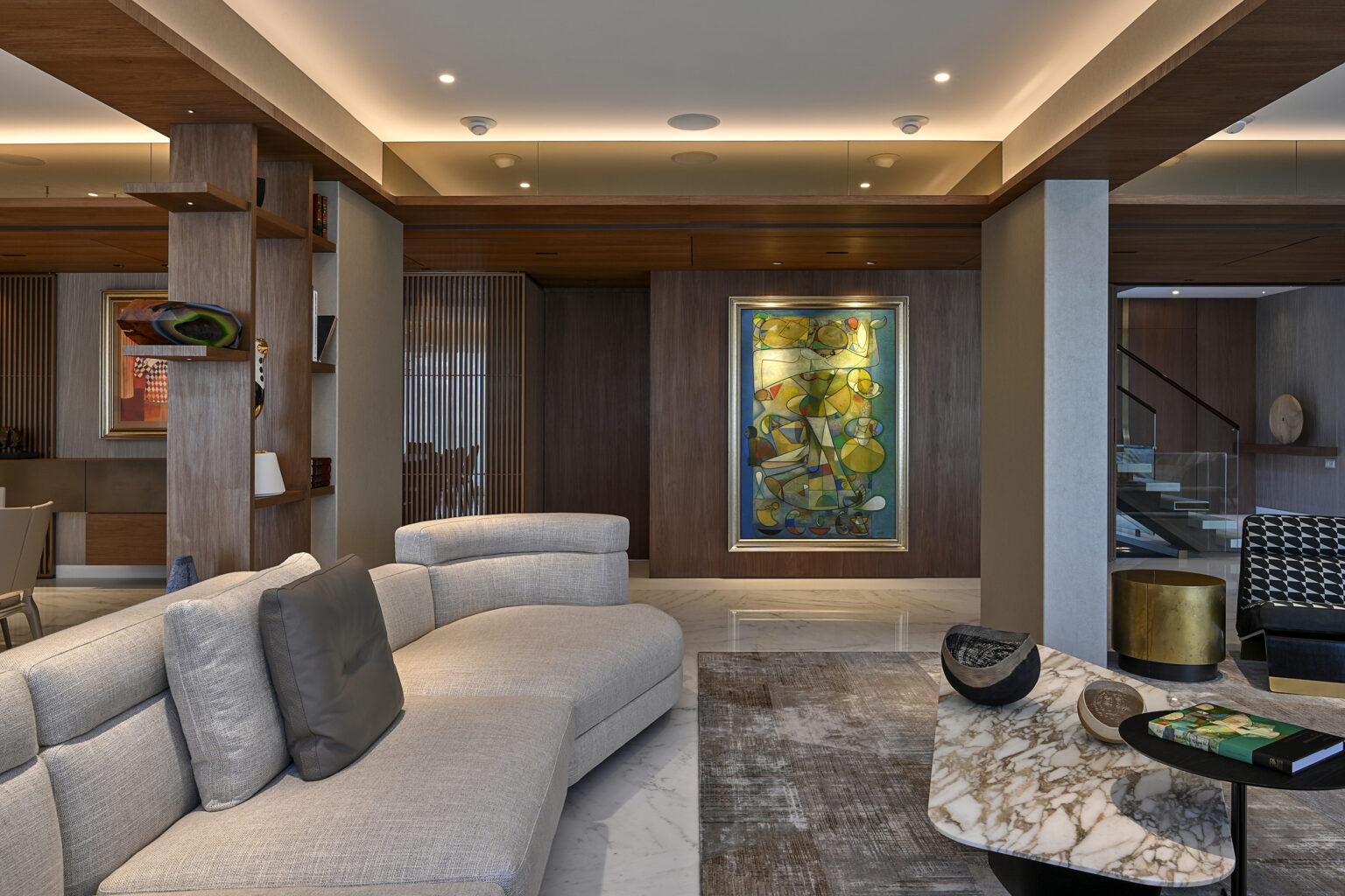 Beautiful And Inward Looking Apartment House Interior | SEZA Architects ...