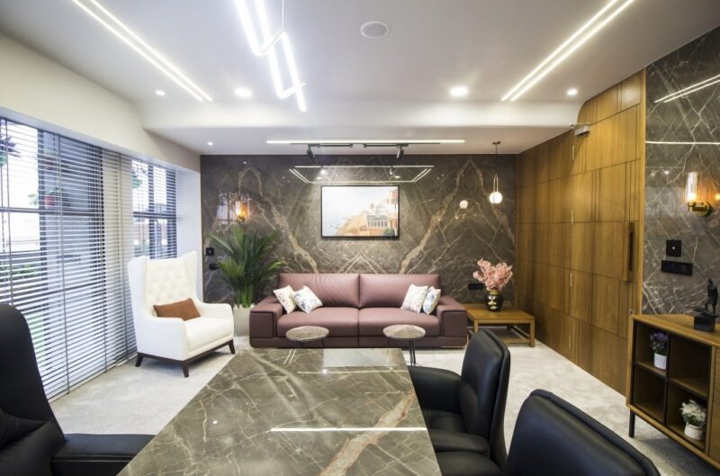 Luxurious Interior Camouflaged With Earthen Elements | Bhavin Amrutiya ...