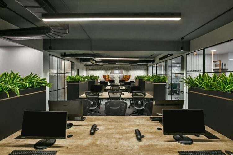 Focusing More On Natural Lights Thus Enhancing The Office Interiors | A ...