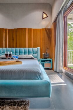 A Home That Embodies Distinctively Indian Minimalist Aesthetics ...