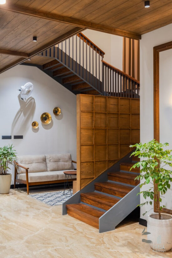Kerala Themed House Is Designed In A Tropical Modern Architecture Style ...