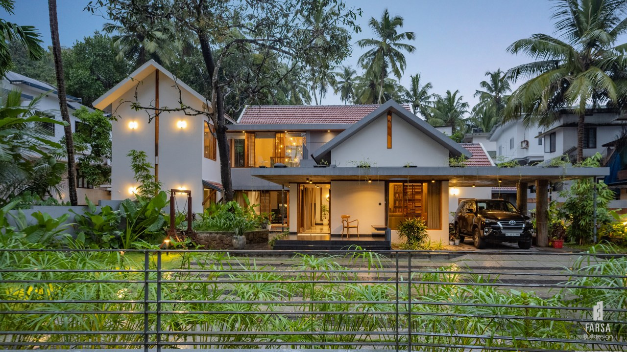 Kerala Themed House Is Designed In A Tropical Modern Architecture Style