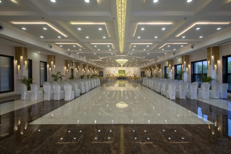 Elegant, Minimalistic Architecture And Interior Design For The Function ...