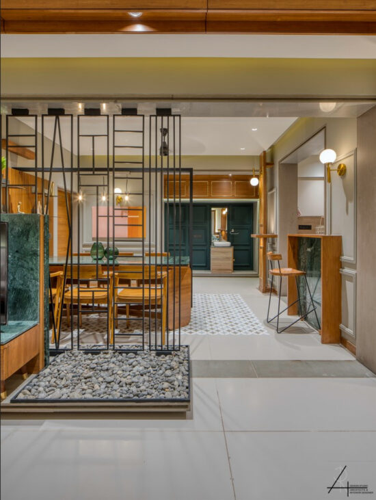 Apartment Interior Design With Warm Earthy Palette Of Materials ...