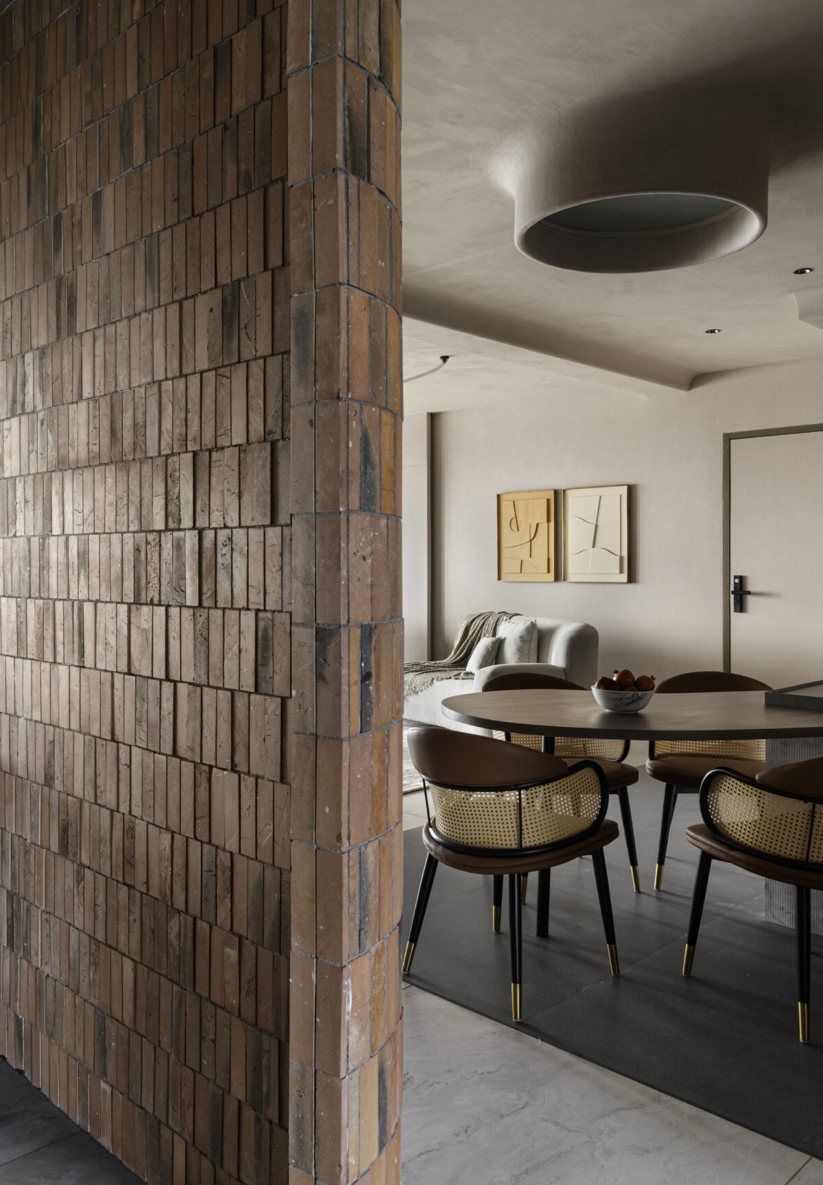 This Seaside House Harnesses The Raw Beauty Of The Coastal Surroundings ...