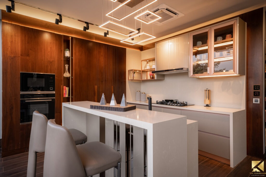 Design of cupboard in kitchen 