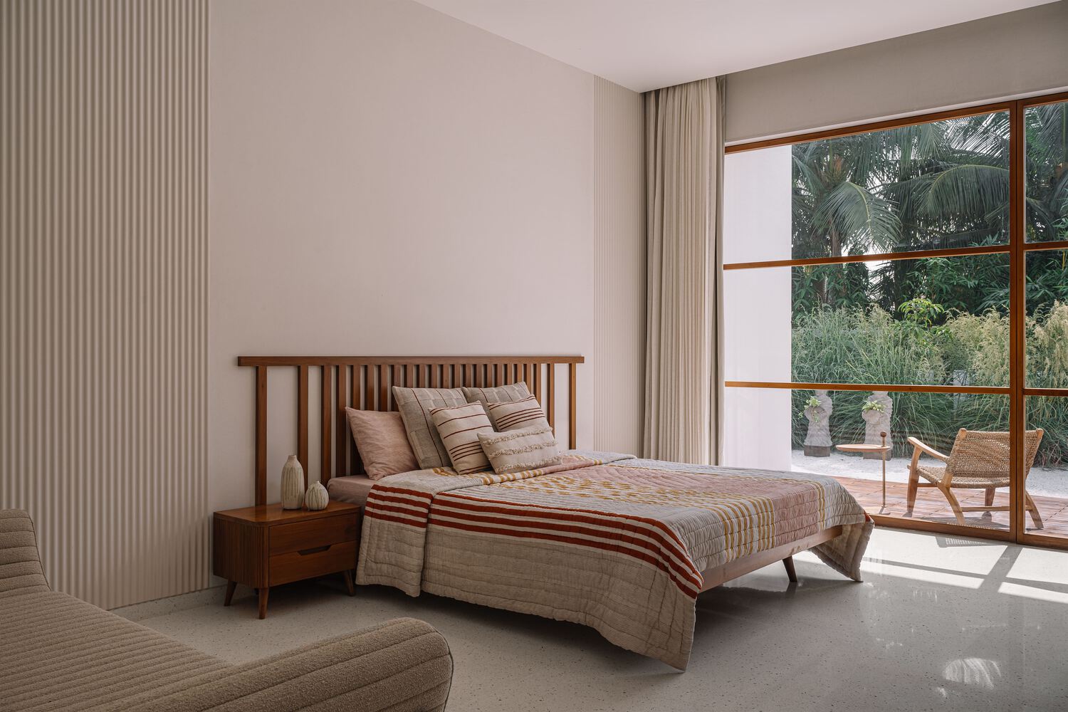 The White House Design Has A Seamless Visual Connection | Dipen Gada ...