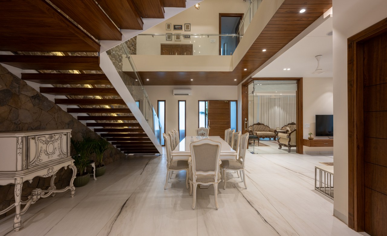 This Luxurious Villa Design Meets The Client's Desire For A Light ...