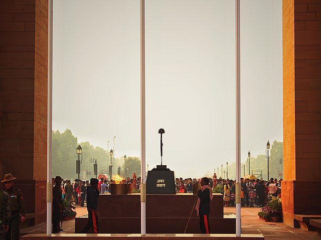 Amar Jawan Jyoti, New Delhi