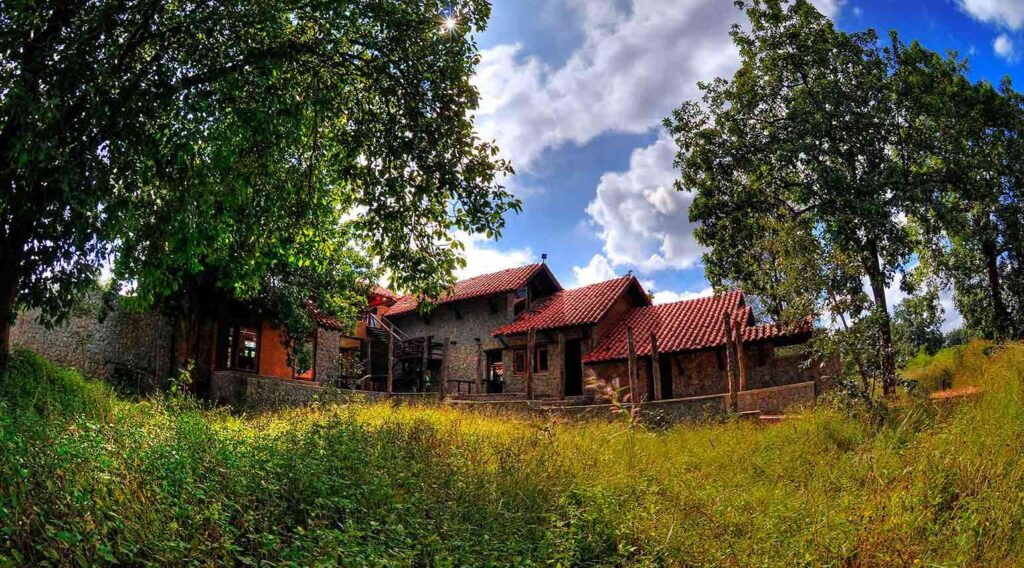 Kanha Earth Lodge