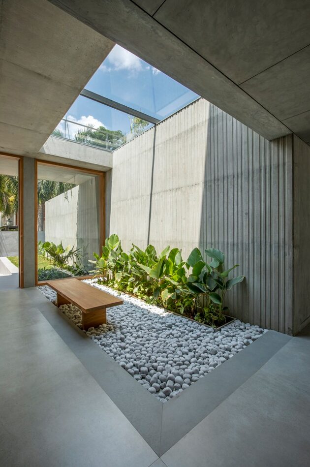 house with concrete walls