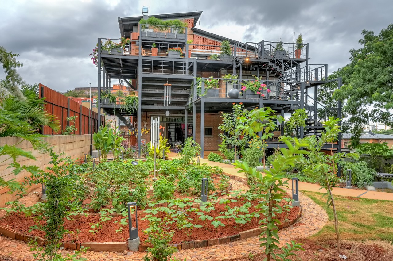 Photo inspiration: Gallery Detail: The Qlo Is A Future Sensing Net Zero Energy Building