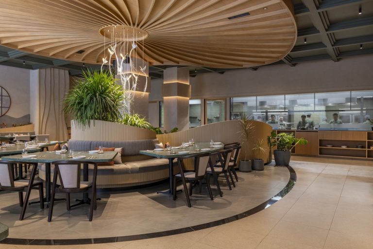 This Pan Asian Restaurant Focuses on Creating a Visually Stimulating ...