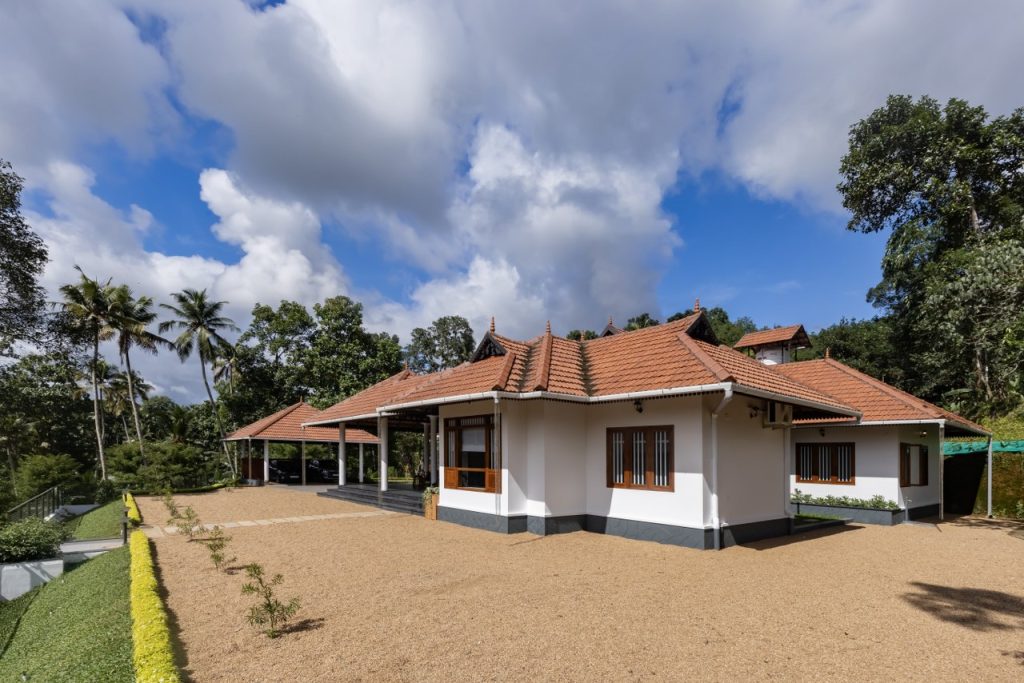 simple traditional kerala house