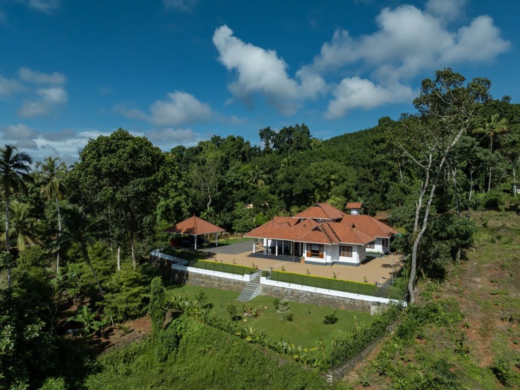 simple traditional kerala house