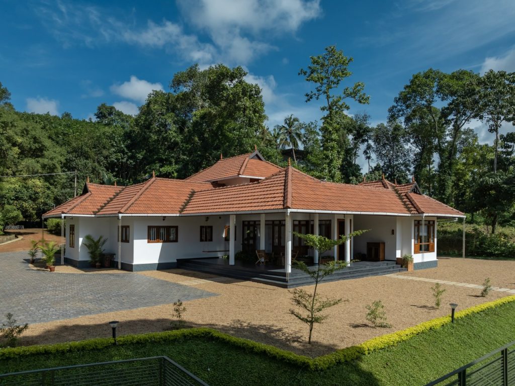 simple traditional kerala house