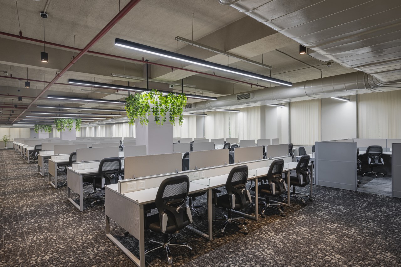 This Office Interior Design Makes Every Visitor Feel Good | Studio ...